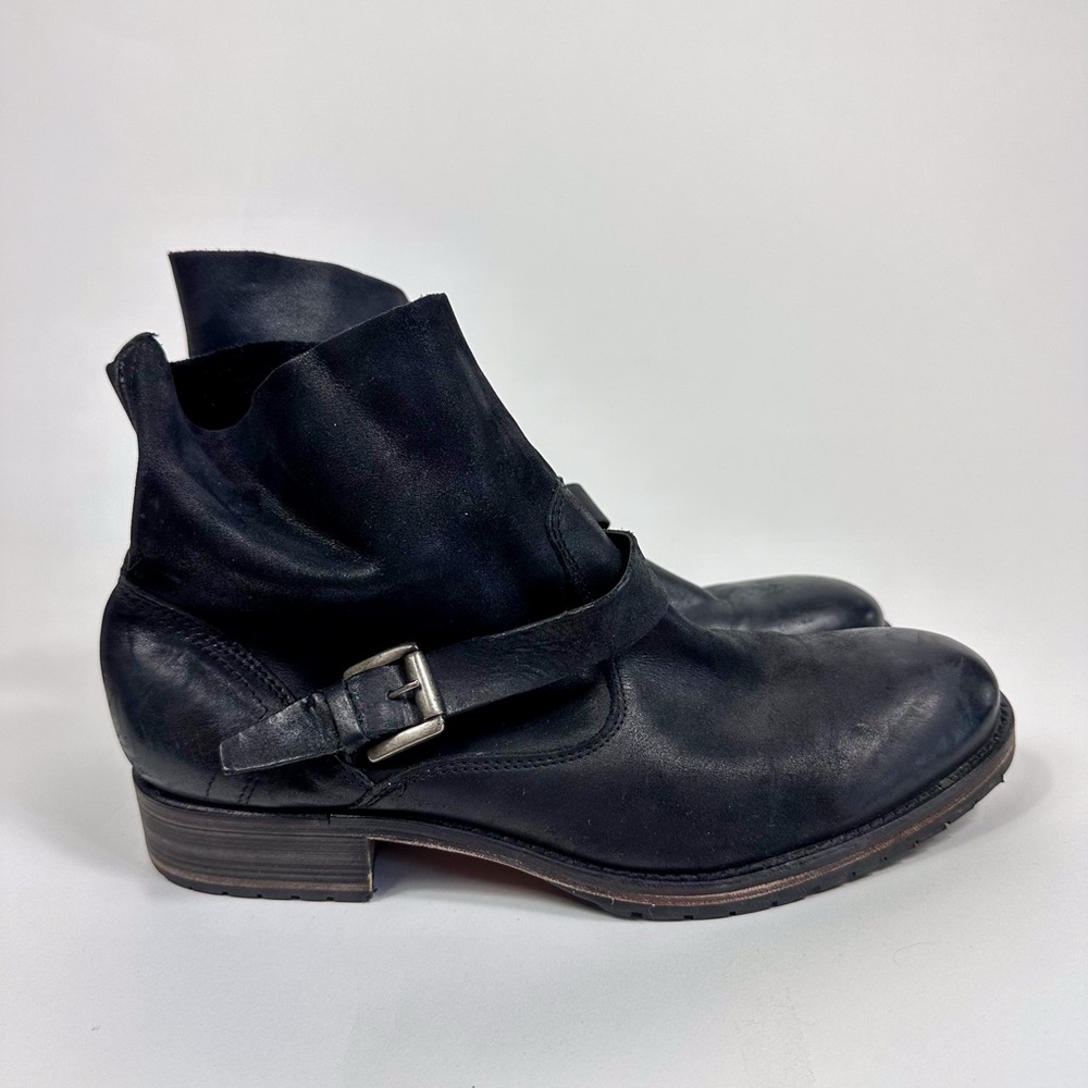 hinge Black Leather Ankle Boots with Buckle